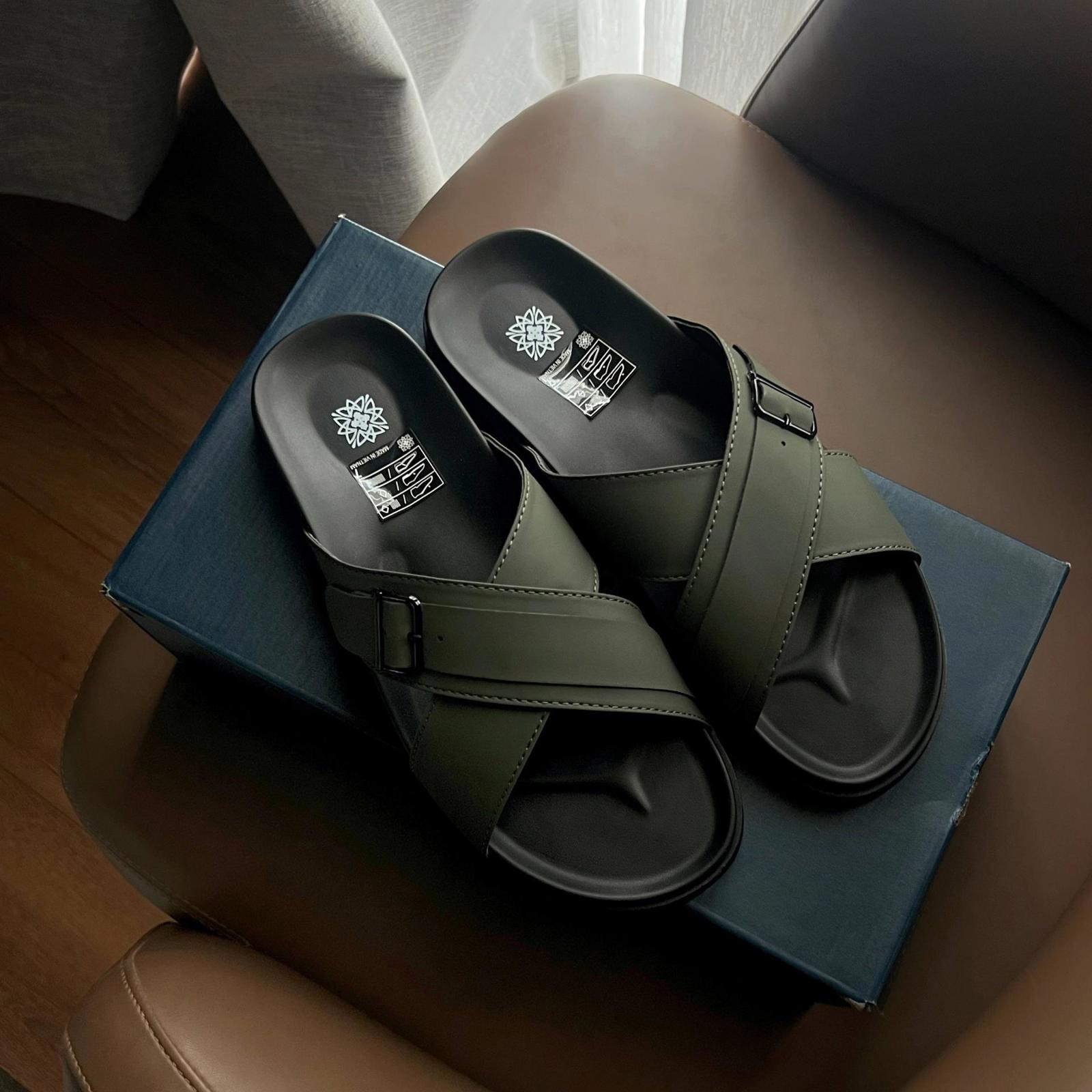 Dép Francis Mantini Darrel Premier Cross Strap Leather Olive Black - HÀNG MỚI VỀ - Ảnh 13