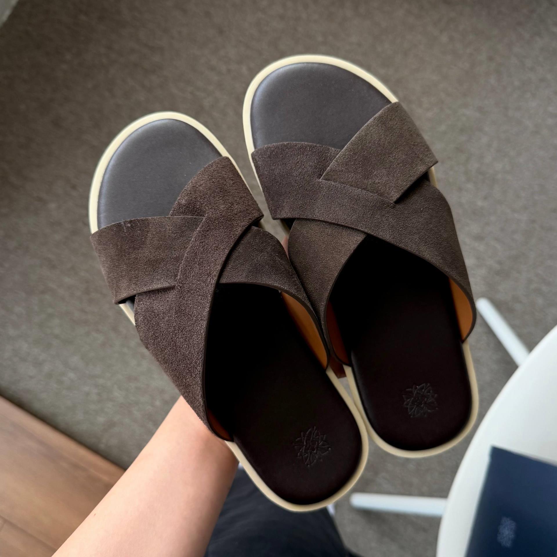 Dép Francis Mantini Nantucket Cross Strap Suede Dark Brown - YYY - Ảnh 2