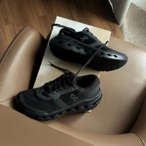 Giày On Running Cloudrunner 3 ''Black'' Training / Running [3WG10051043] - V - HÀNG MỚI VỀ