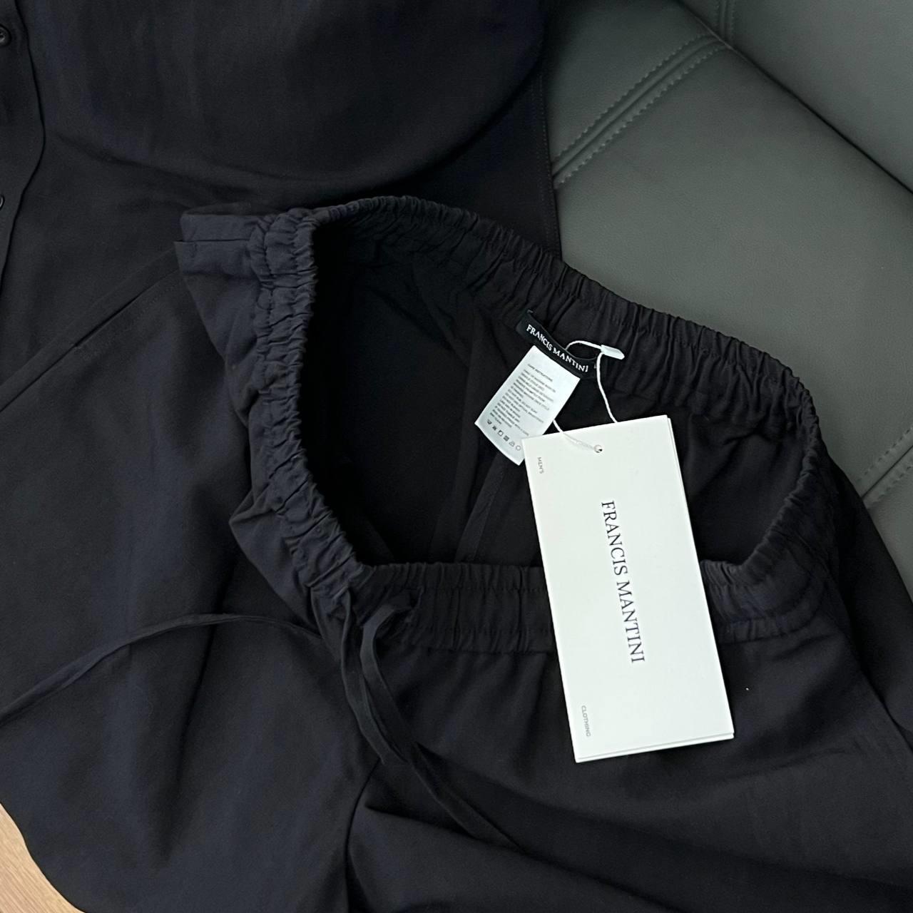 Quần Short Francis Mantini Sleeve Martie Black - HÀNG MỚI VỀ - Ảnh 2